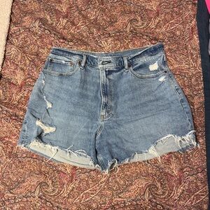 Abercrombie Curve Love Shorts